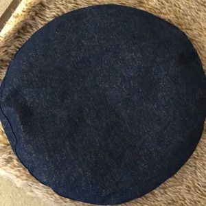 Xhilaration beret